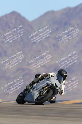 media/Oct-01-2023-SoCal Trackdays (Sun) [[4c570cc352]]/Turn 9 Set 2 (10am)/